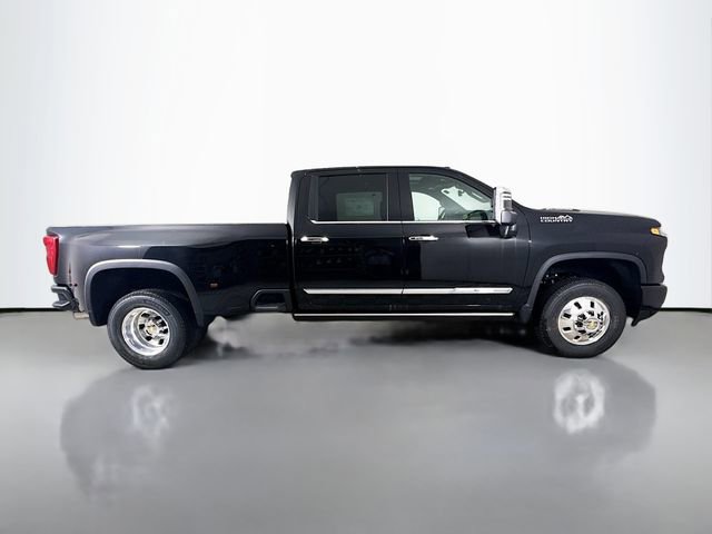 New 2026 Chevrolet Silverado 3500 High Country w/ High Country Premium Package image 10