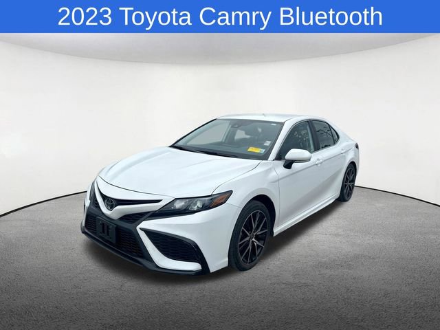 Used 2023 Toyota Camry SE AWD/4WD image 1