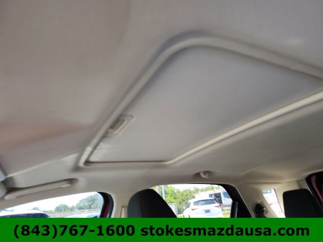 Used 2019 Ford EcoSport SE w/ SE Convenience Package FWD image 3
