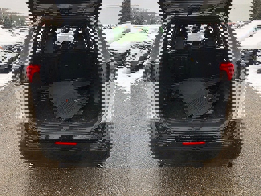 Used 2023 Toyota RAV4 XSE w/ Weather Package image 36