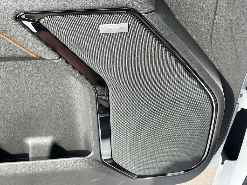 Used 2025 GMC Sierra 1500 AT4 image 25