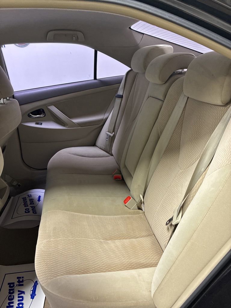 Used 2011 Toyota Camry LE w/ LE Extra-Value Pkg image 14