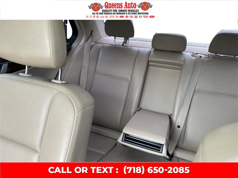Used 2014 Mercedes-Benz C 300 4MATIC Sedan image 15