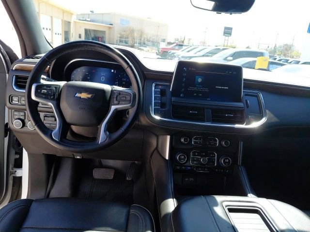 Used 2023 Chevrolet Suburban Premier image 29