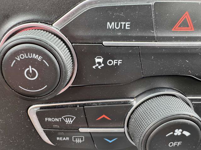 Used 2023 Dodge Charger SXT image 21