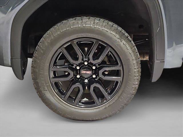 Used 2021 GMC Sierra 1500 Elevation w/ X31 Off-Road Package AWD/4WD image 18