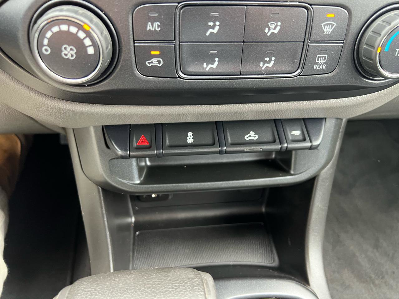 Used 2020 GMC Canyon 2WD Crew Cab w/ Convenience Package image 24