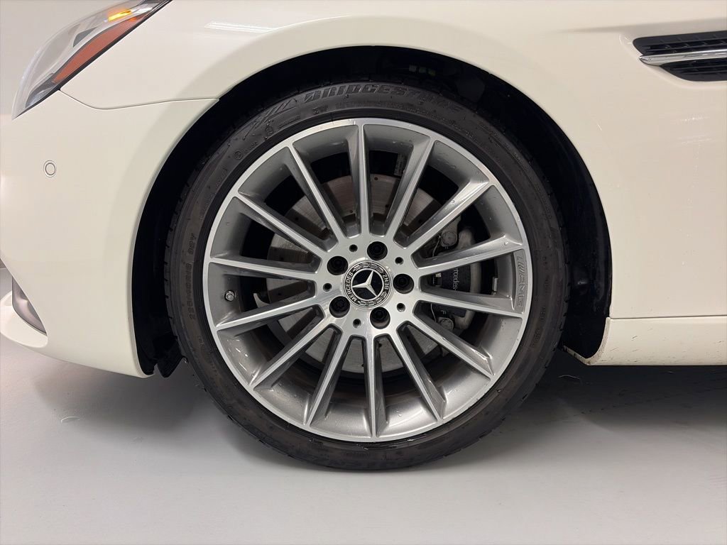 Used 2020 Mercedes-Benz SLC 300 image 11