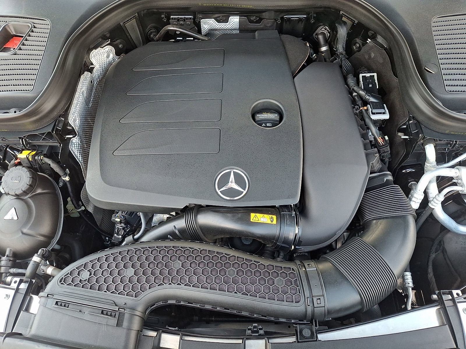 Used 2020 Mercedes-Benz GLC 300 4MATIC image 29