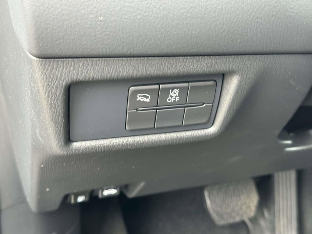 Used 2025 MAZDA CX-5 AWD 2.5 S w/ Select Package image 16