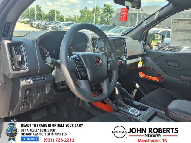 New 2026 Nissan Frontier PRO-4X w/ Tow Package AWD/4WD image 4