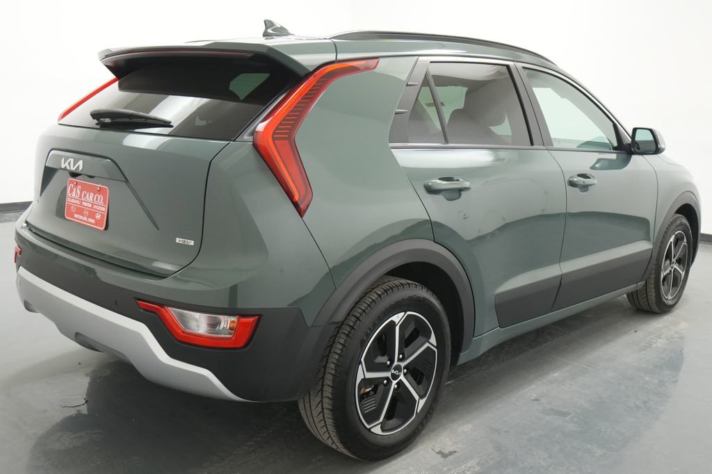 Used 2023 Kia Niro EX FWD image 8
