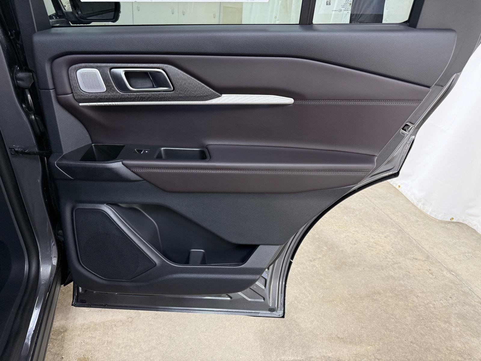 New 2026 Ford Explorer Platinum AWD/4WD image 31