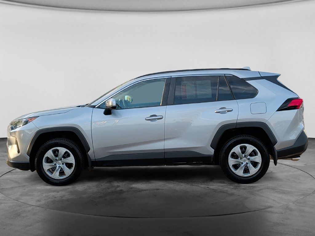 Used 2019 Toyota RAV4 LE w/ All Weather Liner Package AWD/4WD image 4