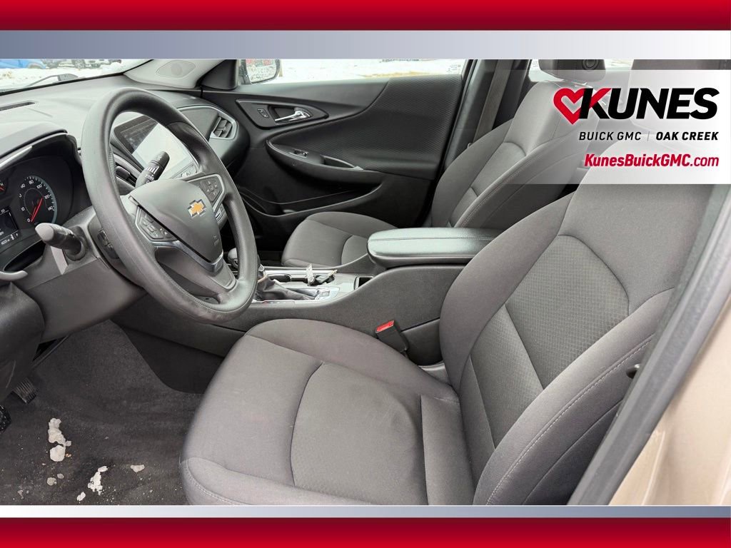 Used 2024 Chevrolet Malibu LT image 6