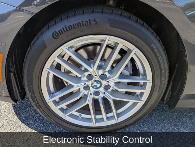 Used 2024 BMW 530i xDrive w/ Premium Package image 13