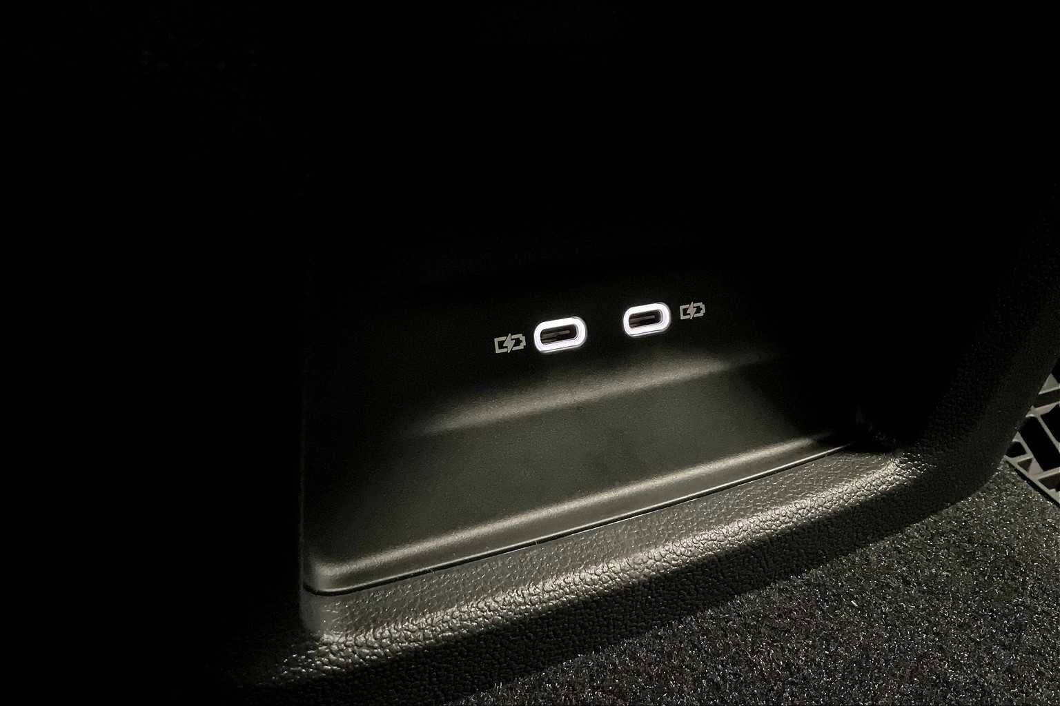 New 2025 Volkswagen Atlas Cross Sport SE image 22