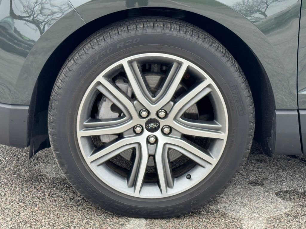Used 2023 Ford Edge Titanium AWD/4WD image 39