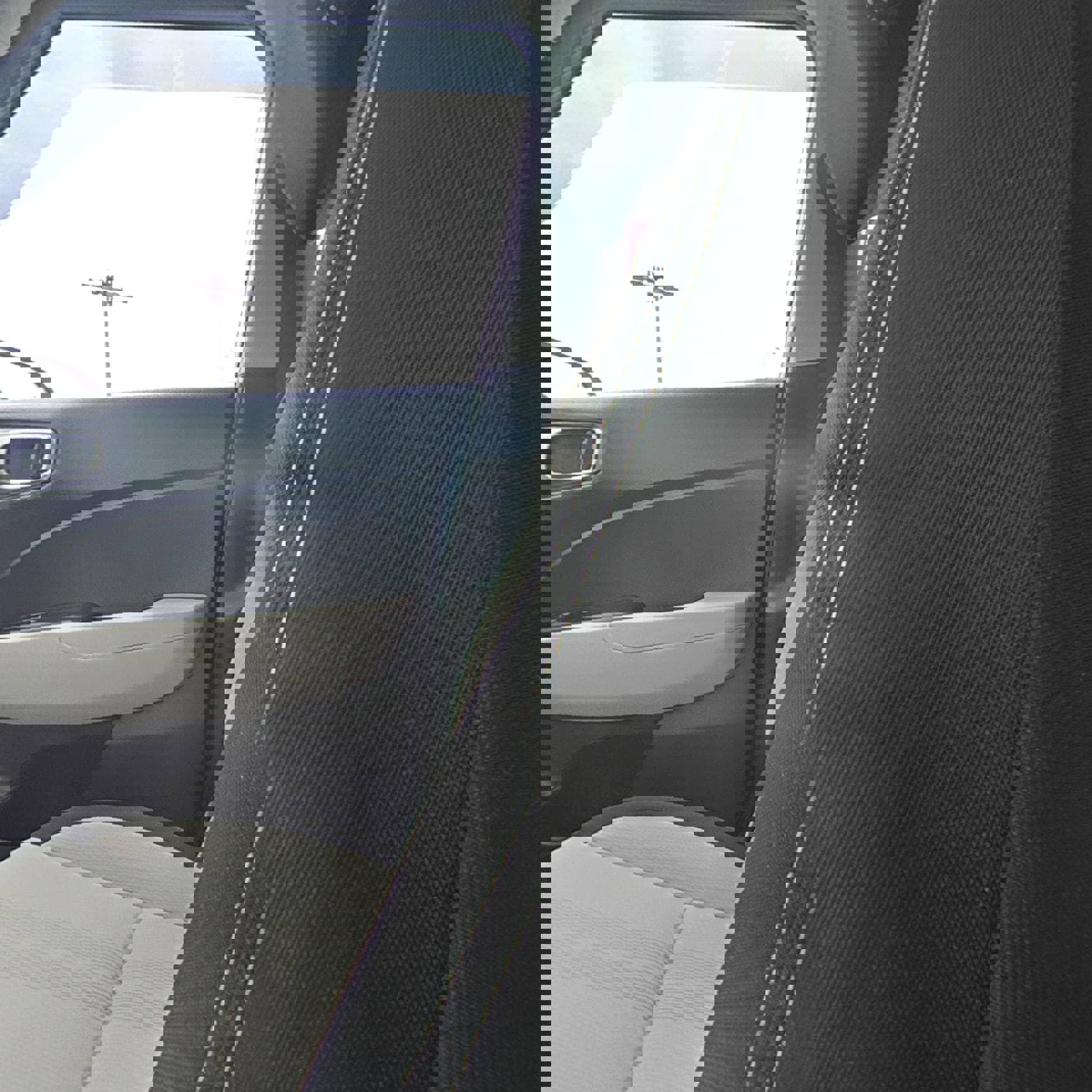 Used 2021 Hyundai Venue SEL image 26