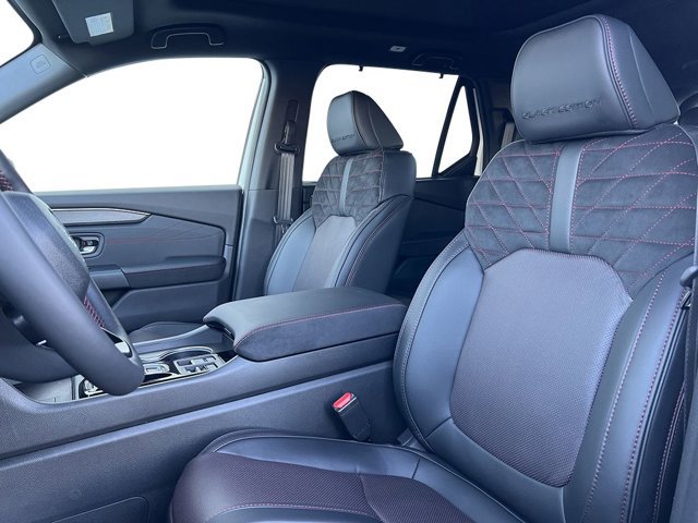 New 2026 Honda Pilot Black Edition image 10