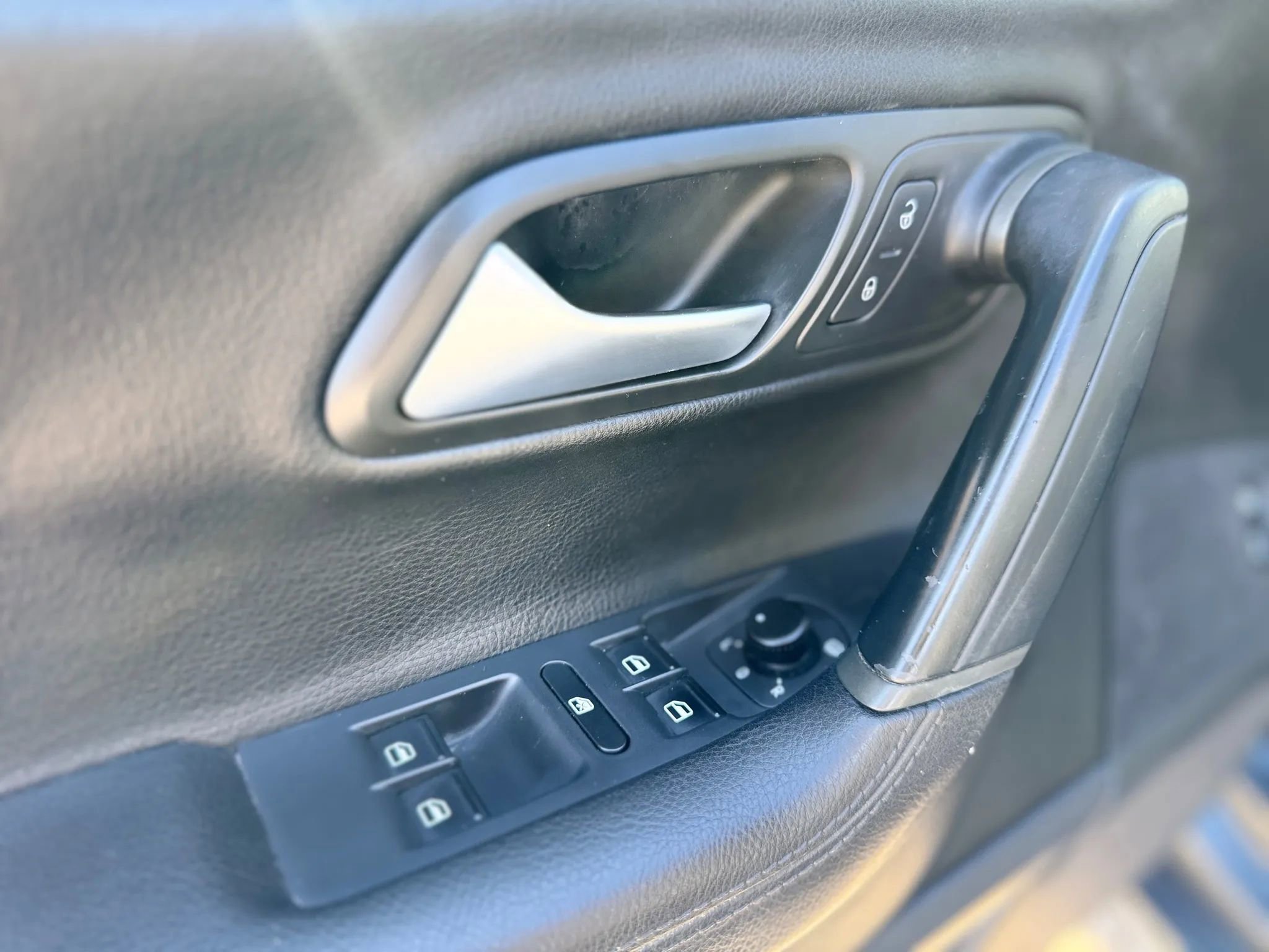 Used 2013 Volkswagen CC Sport Plus image 28