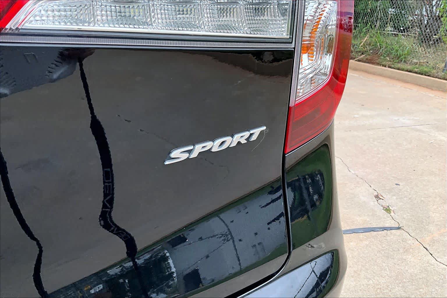 Used 2022 Honda Pilot Sport image 10