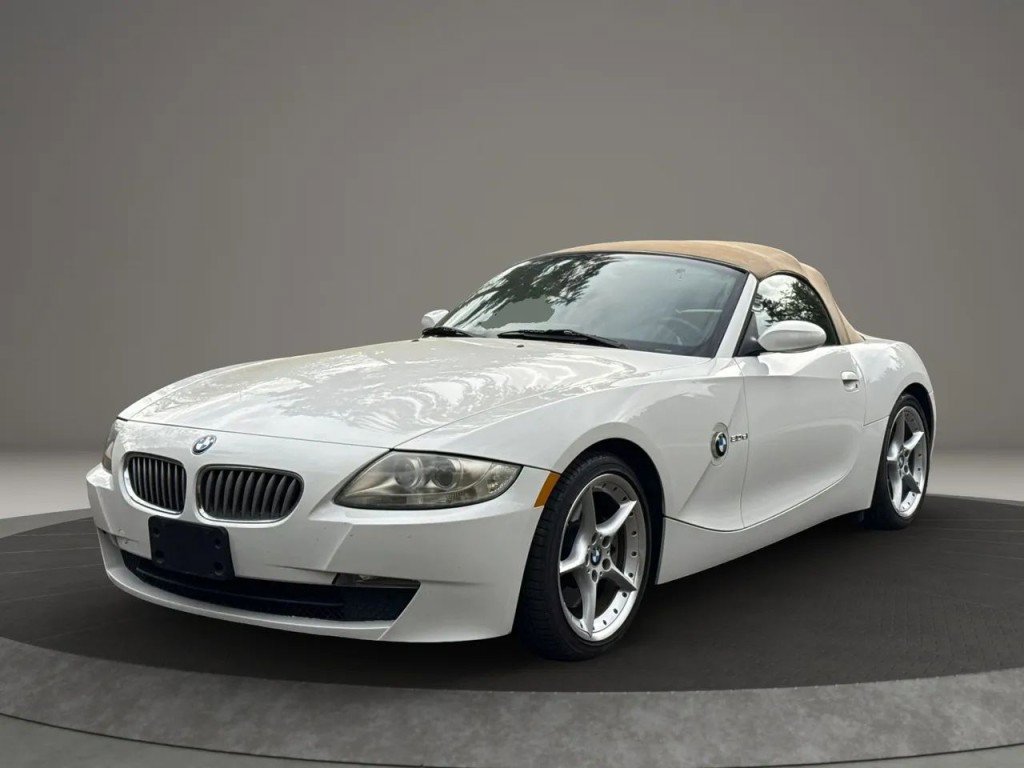 Used 2006 BMW Z4 3.0si RWD image 5
