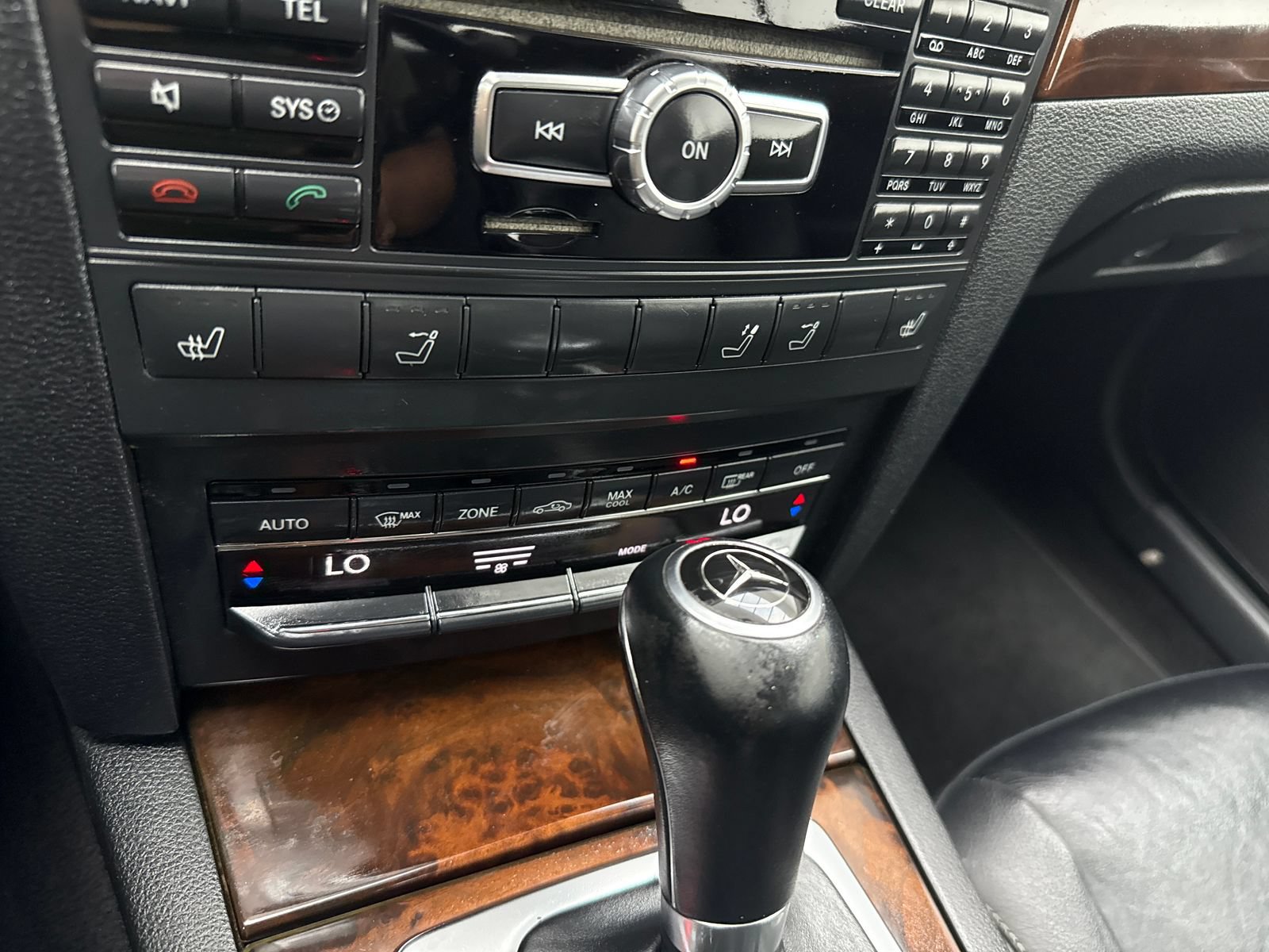 Used 2013 Mercedes-Benz E 350 Cabriolet w/ Premium 1 Pkg image 43