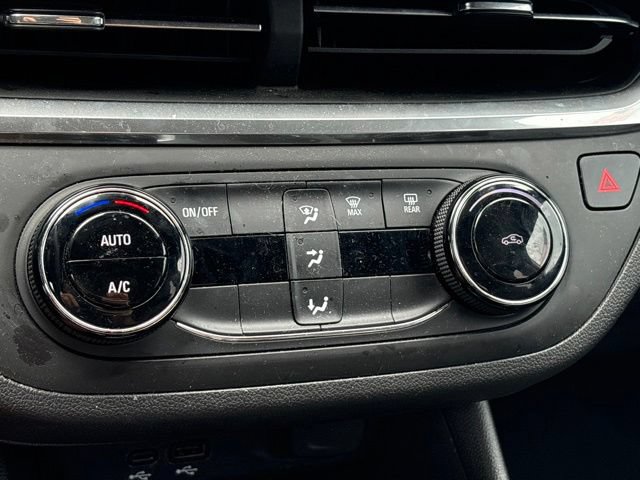 Used 2024 Buick Envista Preferred FWD image 16