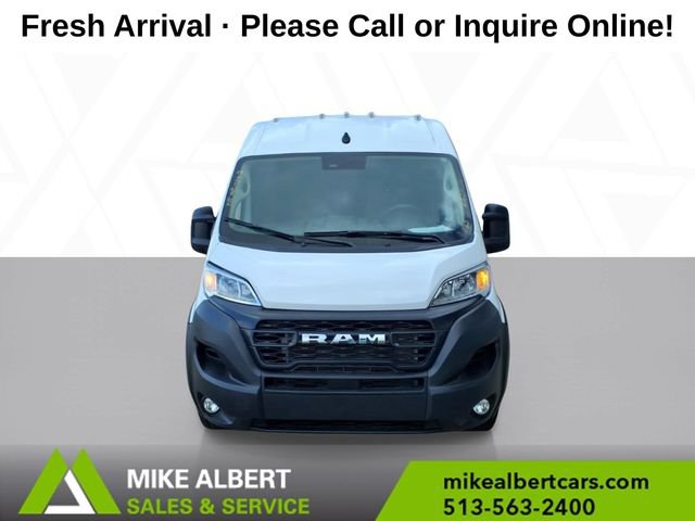 Used 2025 RAM ProMaster 2500 w/ Convenience Group FWD image 2