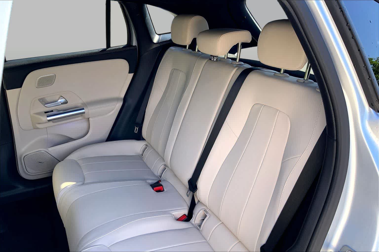New 2026 Mercedes-Benz GLA 250 4MATIC image 13
