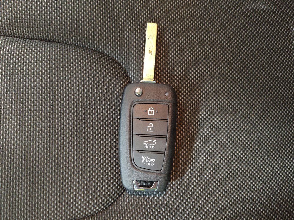 Used 2025 Hyundai Elantra SE FWD image 32