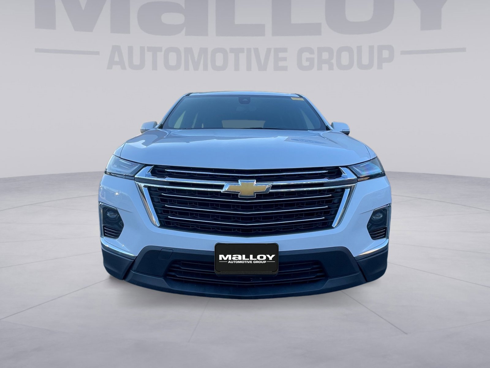 Used 2023 Chevrolet Traverse LT image 8