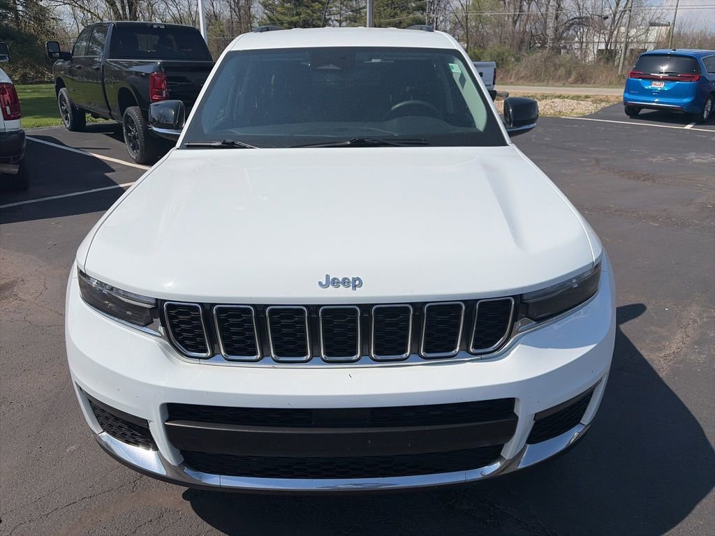 Certified 2023 Jeep Grand Cherokee L Limited image 3