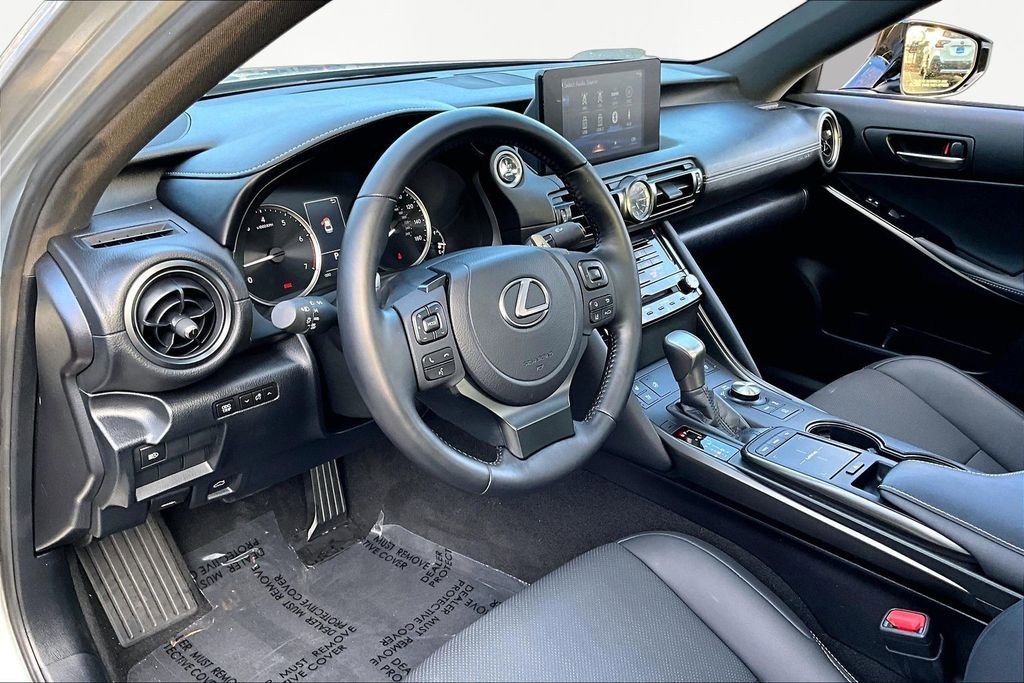 Used 2024 Lexus IS 300 300 w/ Comfort Package image 14