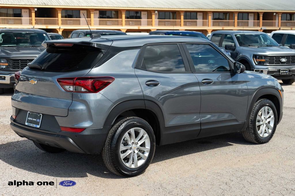 Used 2021 Chevrolet TrailBlazer LS FWD image 6