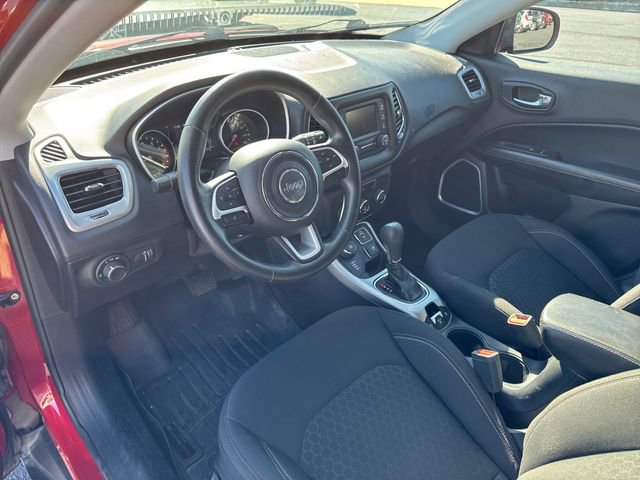 Used 2017 Jeep Compass Sport image 9