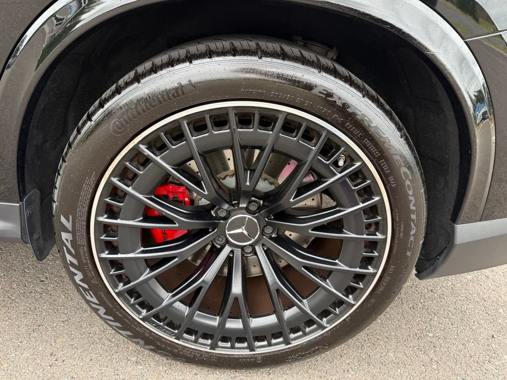 Used 2024 Mercedes-Benz GLC 43 AMG 4MATIC image 32