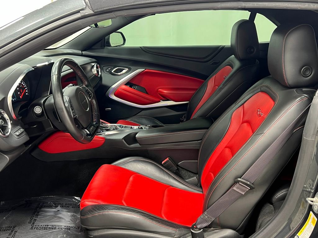 Used 2017 Chevrolet Camaro SS w/ LPO, Ground Effects Package RWD image 12