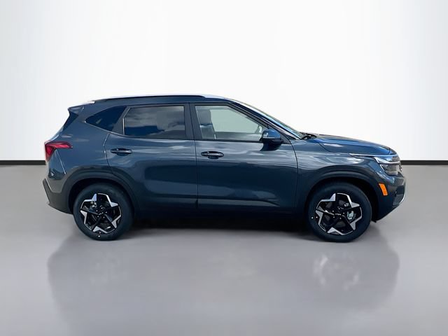 New 2026 Kia Seltos S FWD image 8