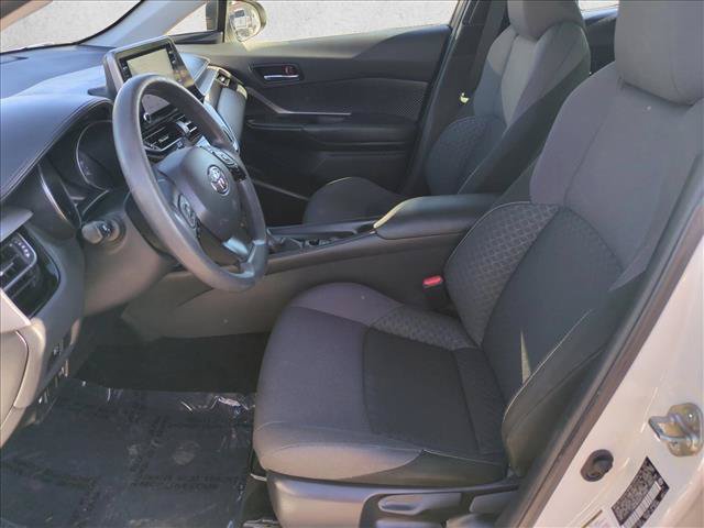 Used 2021 Toyota C-HR LE FWD image 15