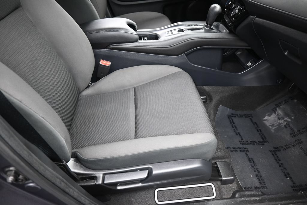 Used 2020 Honda HR-V LX image 36