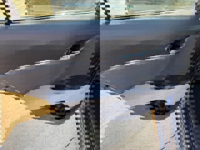 Used 2021 Toyota Camry LE image 13