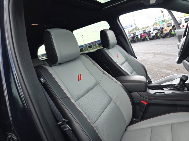 Used 2024 Dodge Durango GT image 38