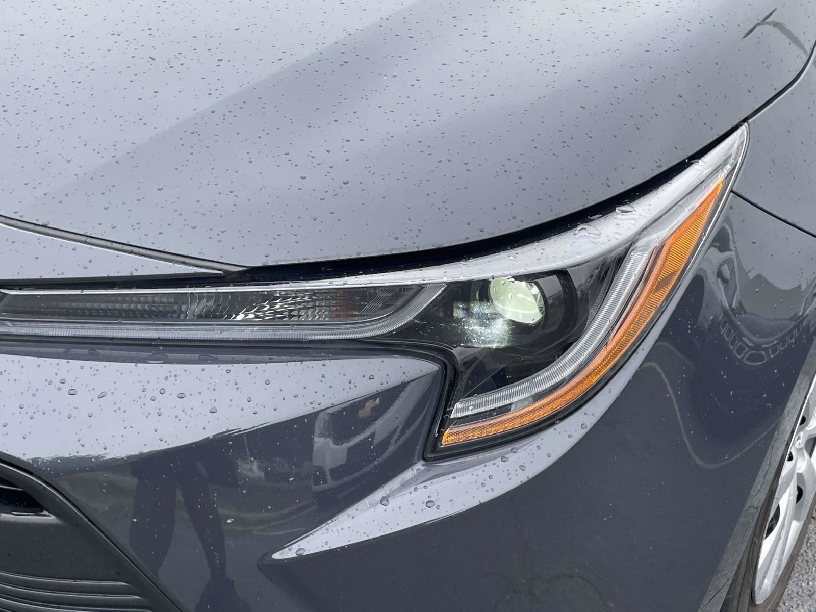Used 2023 Toyota Corolla LE FWD image 6