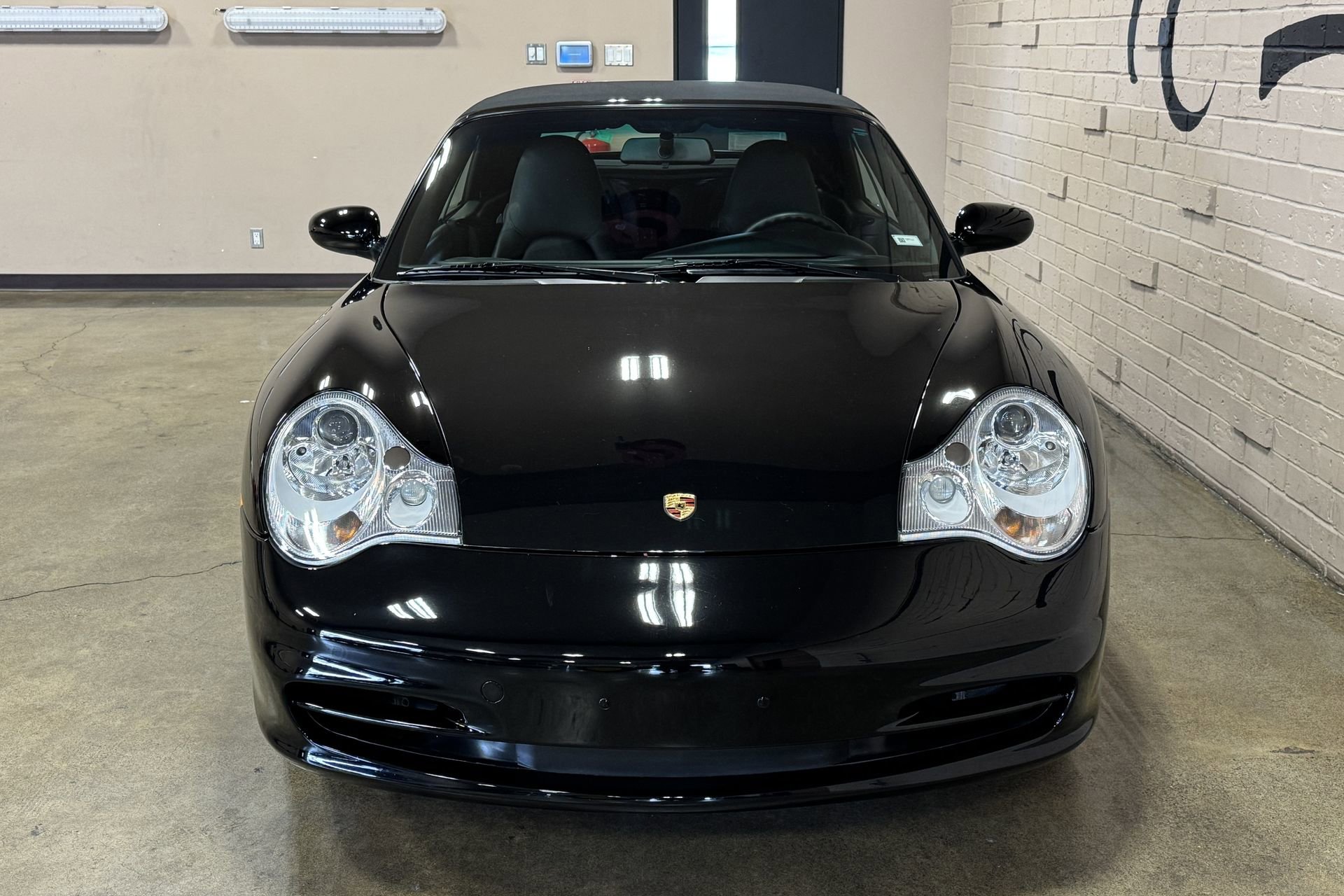 Used 2003 Porsche 911 Carrera RWD image 14