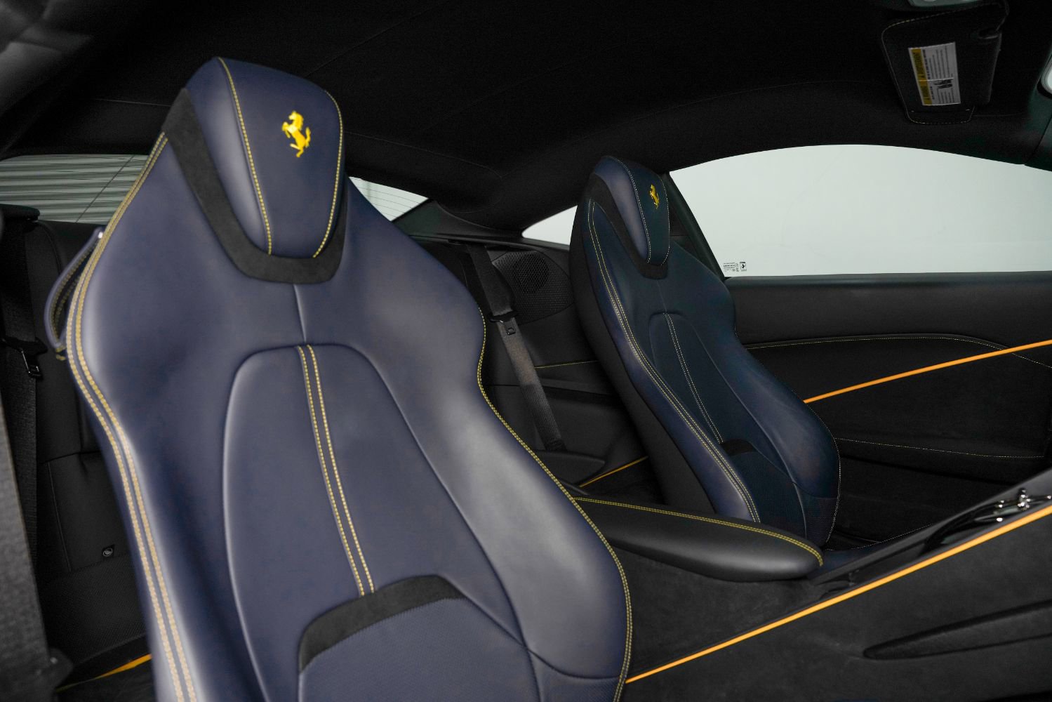 Used 2022 Ferrari Roma image 27