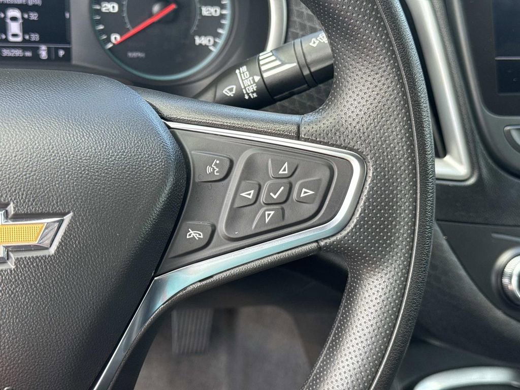 Used 2024 Chevrolet Malibu LT image 22