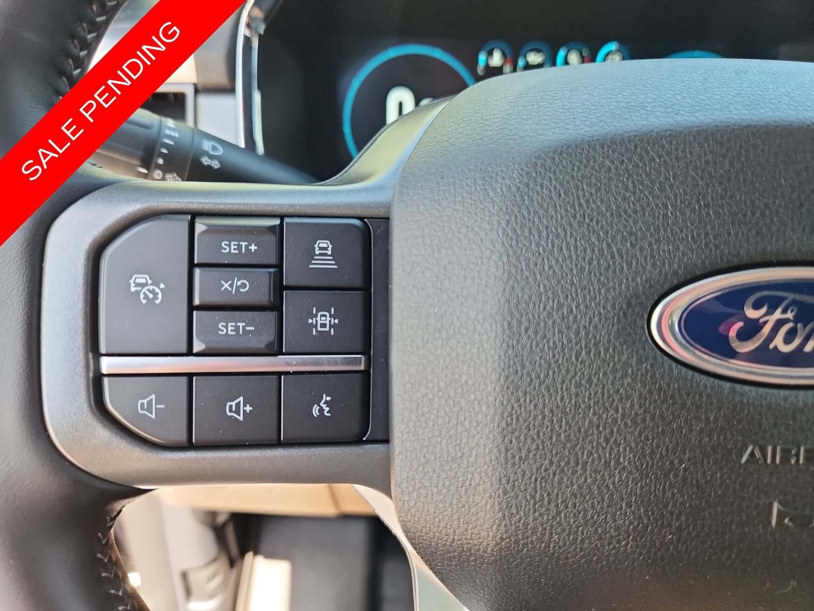 Used 2021 Ford F150 Lariat w/ Max Trailer Tow Package AWD/4WD image 20