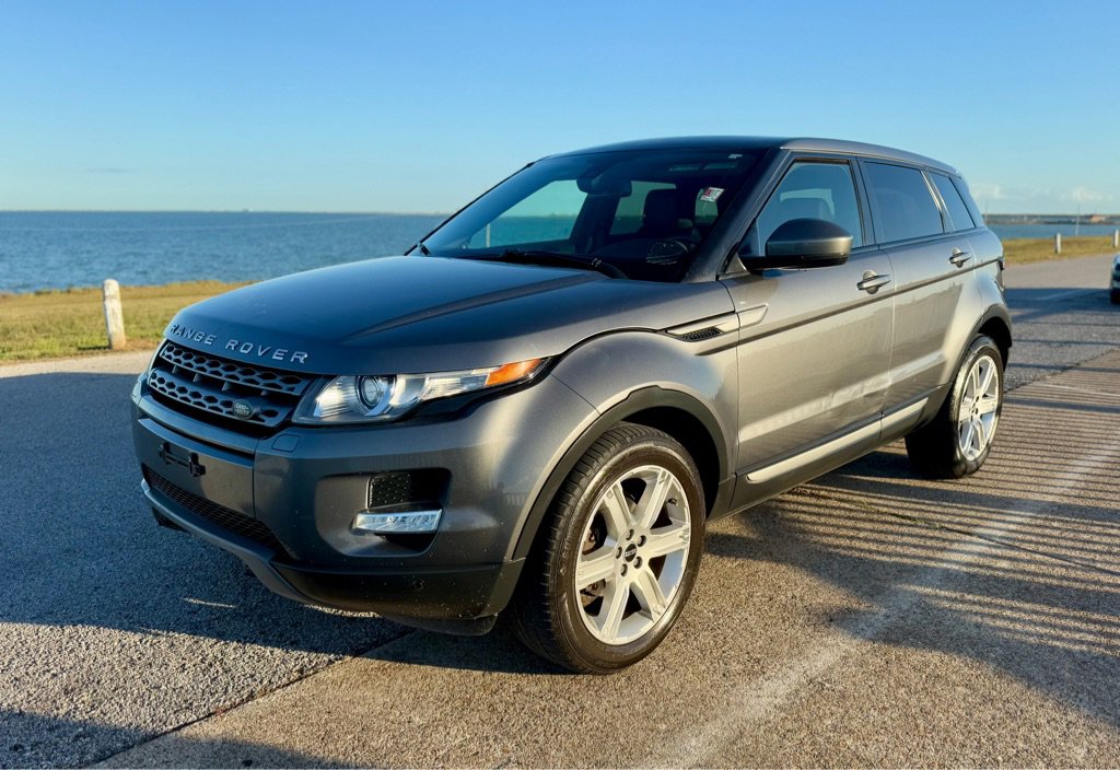 Used 2015 Land Rover Range Rover Evoque Pure Plus image 1